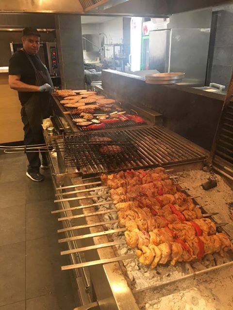Σχάρα με Καλαμάκια 2 - Endy`s Grill Περιστέρι