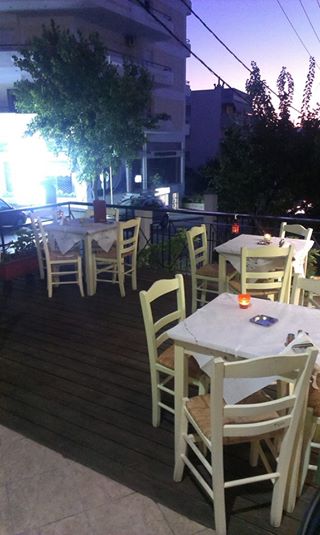 Η πέργκολά μας 2 - Ο Χρηστάρας Μεταμόρφωση